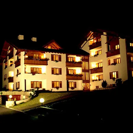 Aparthotel Stefenine Molveno